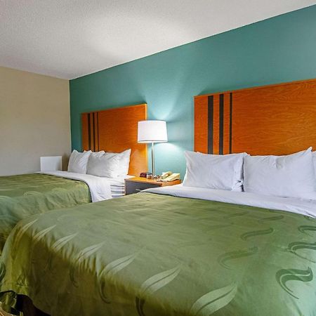 Quality Inn & Suites I-81 Exit 7 Bristol Exteriér fotografie