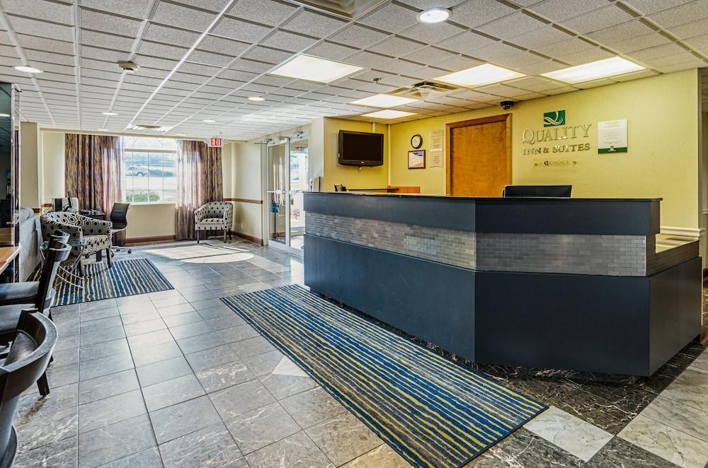 Quality Inn & Suites I-81 Exit 7 Bristol Exteriér fotografie