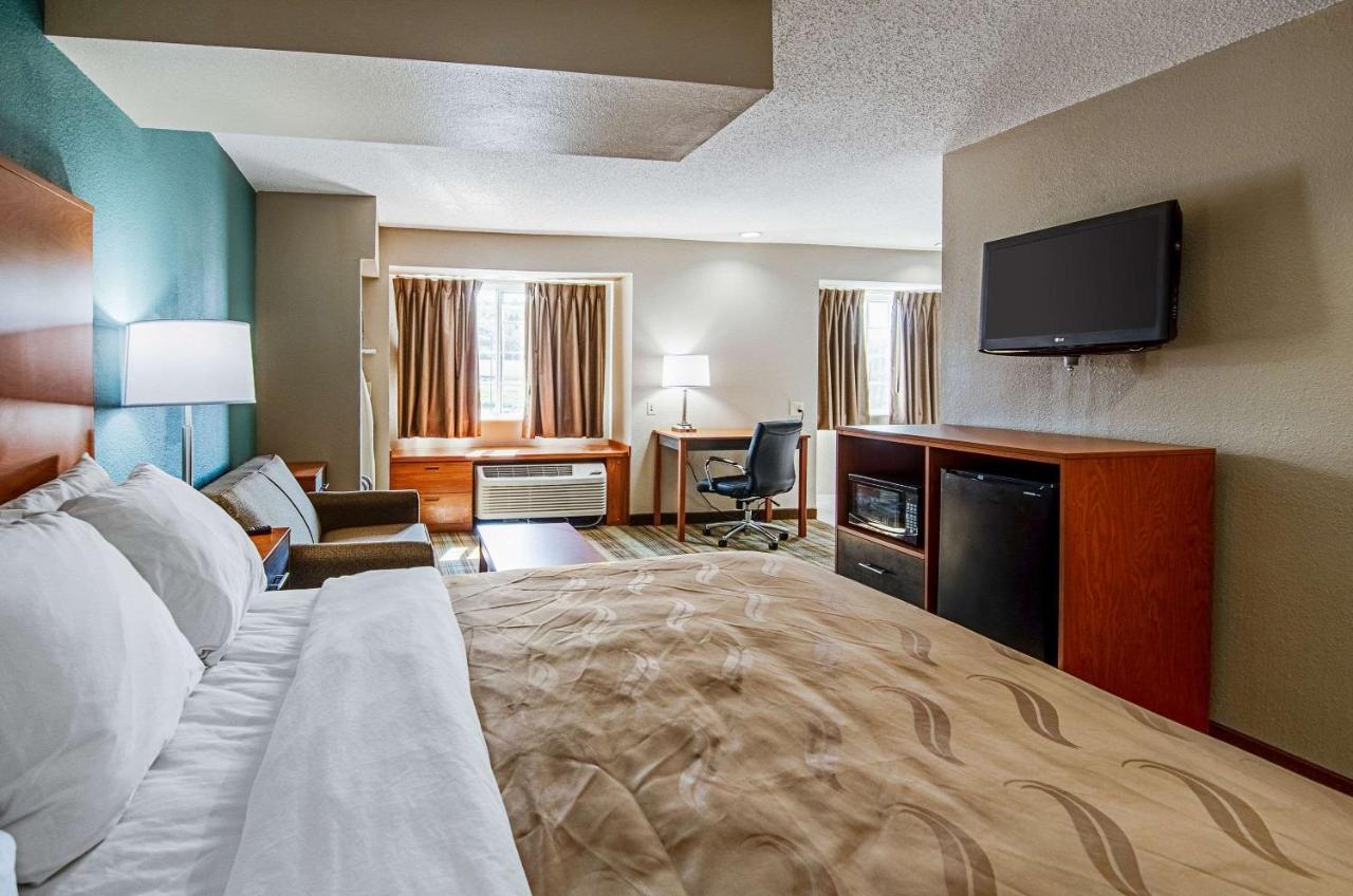 Quality Inn & Suites I-81 Exit 7 Bristol Exteriér fotografie